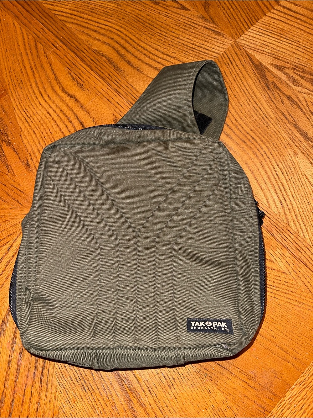 Vintage Rare vexed x generation Yak Pak Olive Green Men’s Crossbody Sling Bag